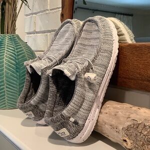 Hey Dude Walley Black White and Gray Slip On Mens Sz 8